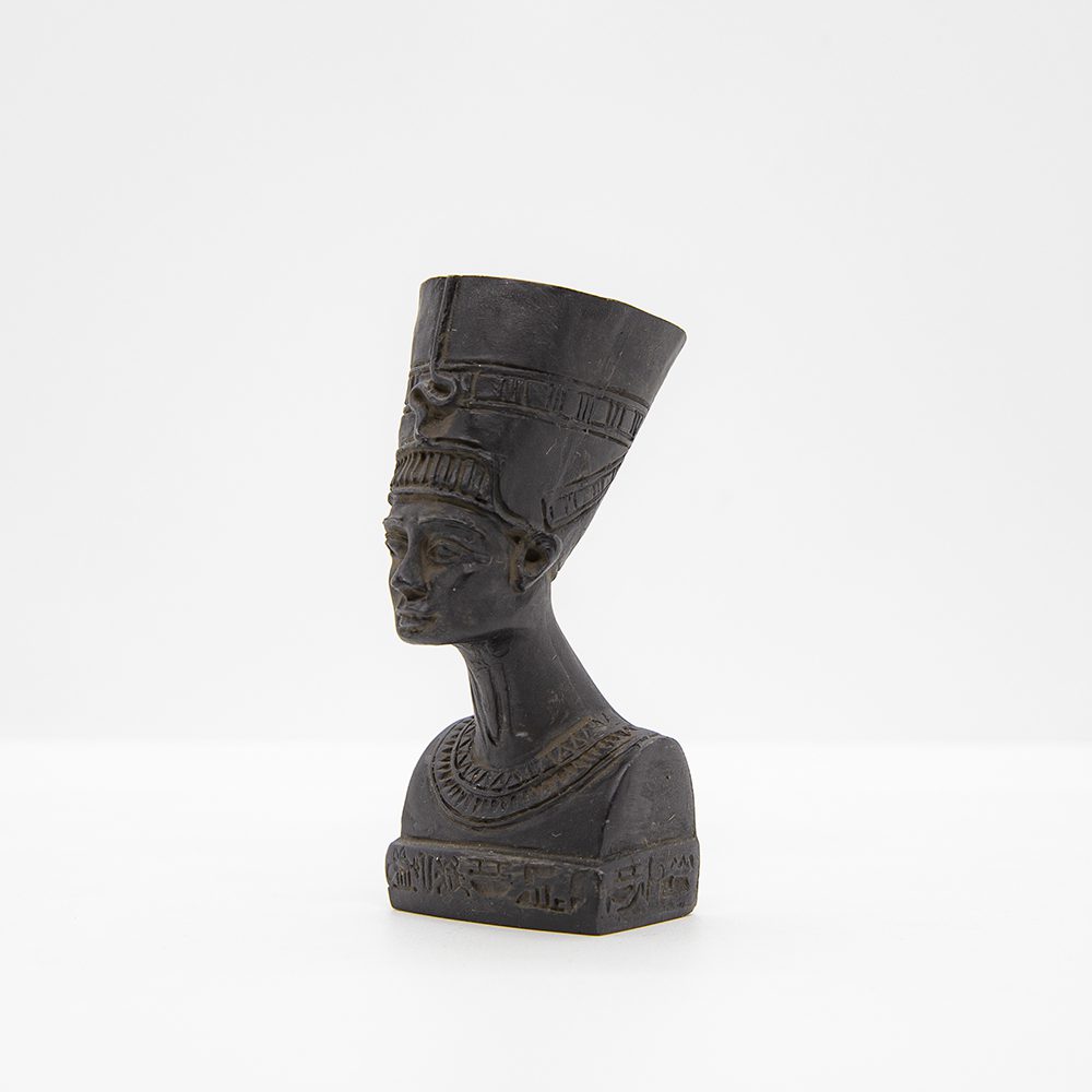 Nefertiti figurine Glyptoteket
